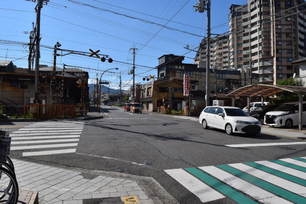 唐橋前駅の交差点